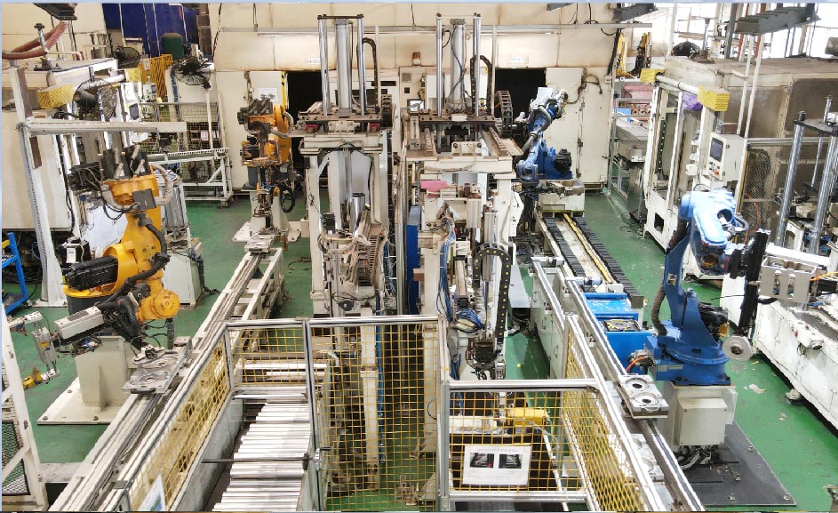 消音室激光焊接自動(dòng)組立線.jpg 消音室激光焊接自動(dòng)組立線.jpg